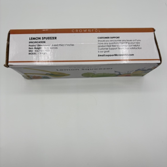 Crownful Lemon Squeezer, Dimensions - 8.66"X2.95"X2.17" - Picture 5 of 6